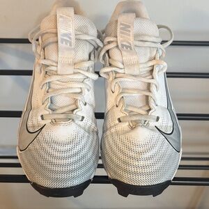 Nike White and Gray Lacrosse Cleats